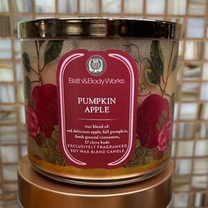 Bath & Body Works Pumpkin Apple Candle